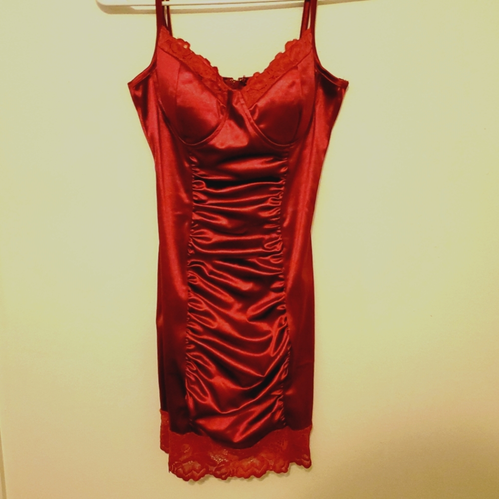 NWT Papaya Sexy mini satin and lace dress
